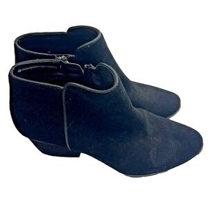 blondo waterproof boots Black Suede Heels 6 Elegant‎ Chic Minimalist